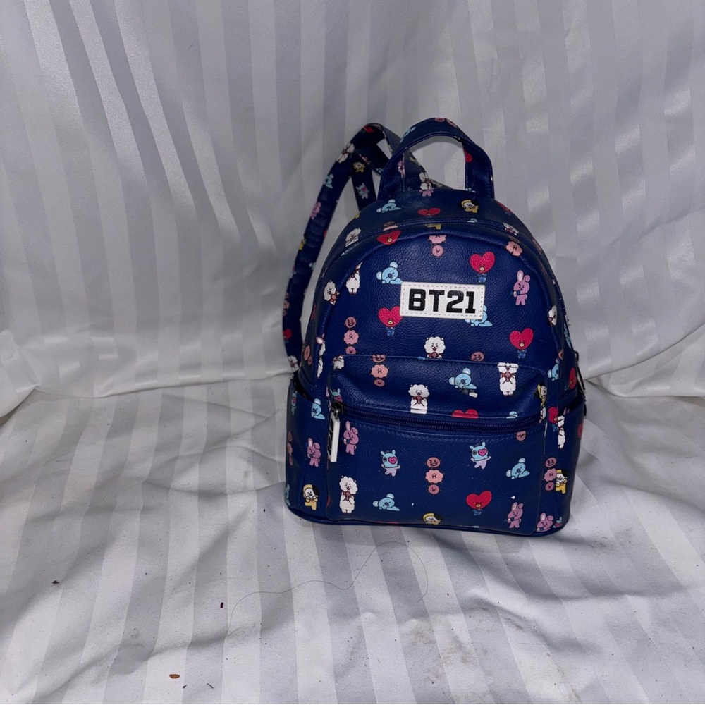 Ladies back pack shoulder bag purse